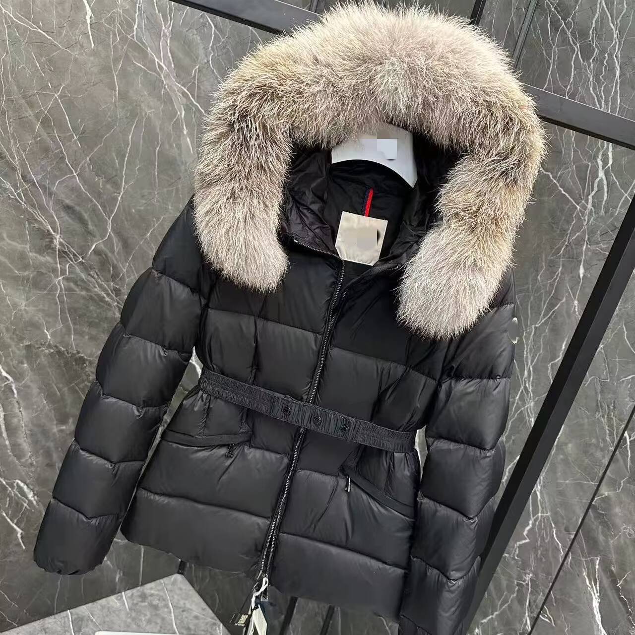 2025 Winter Womens Waterproof Stand Collar Short Waist-Cinching Down Jacket New White Goose Pearl Glossy No-Wash Coat Slim