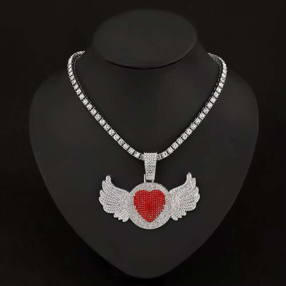 DHcollection Hip Hop 5MM Iced Out Rhies Tennis Chain With Pink Heart Pendant Bg Necklaces