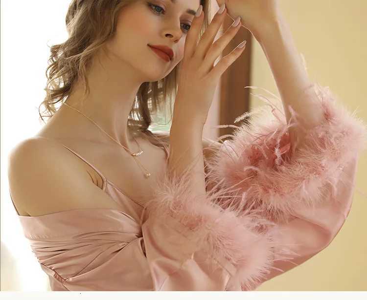 Wedding Party Bride Bridesmaid Robe Embroidery Kimono Female Satin Bathrobe Loose Sleepwear Gown Feather Fashion Home Dress C251115