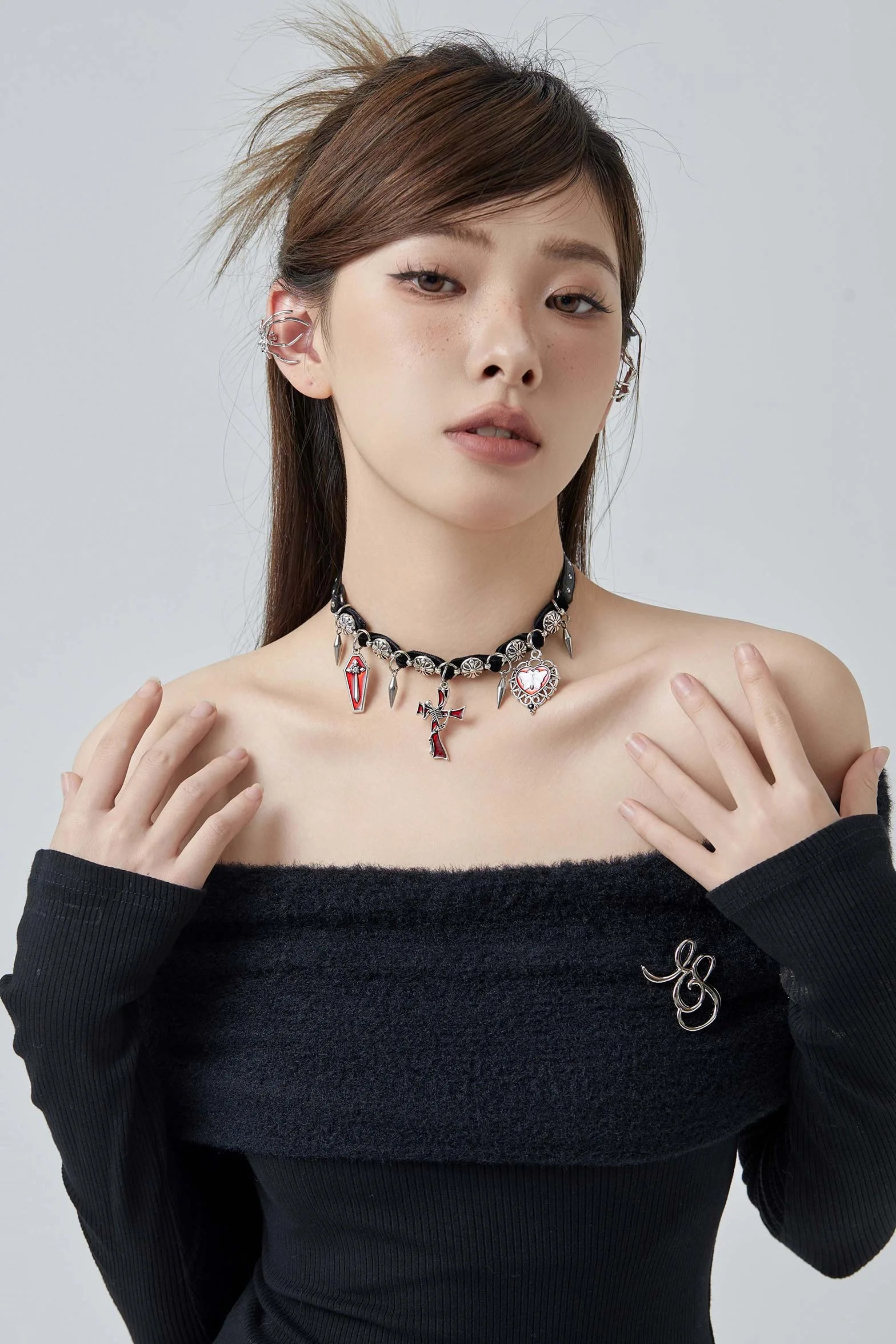 Original leather suffocating punk deep red cross necklace river pendant suffocating 250408