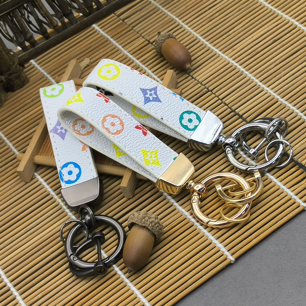 Free Shipping keychains designer Fashionable Floral Print Metal Car Keychain, High-End Universal Key Ring Holder for Men and Women