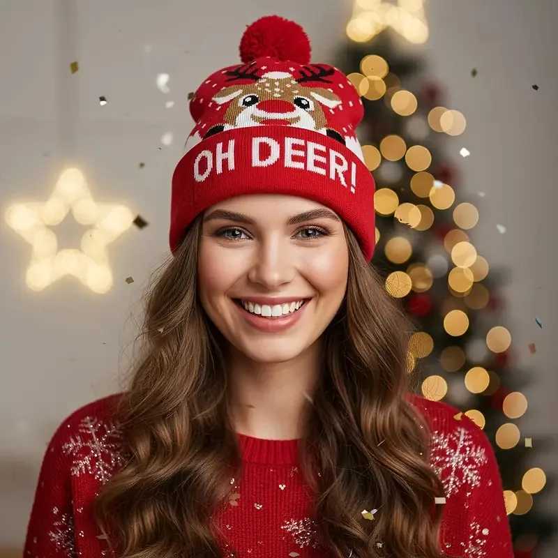Christmas LED Knit Hat Light-Up Unisex Beanie for Men and Women Perfect for Parties and Gifts Glow-In-The-Dark Holiday Cap Y251115
