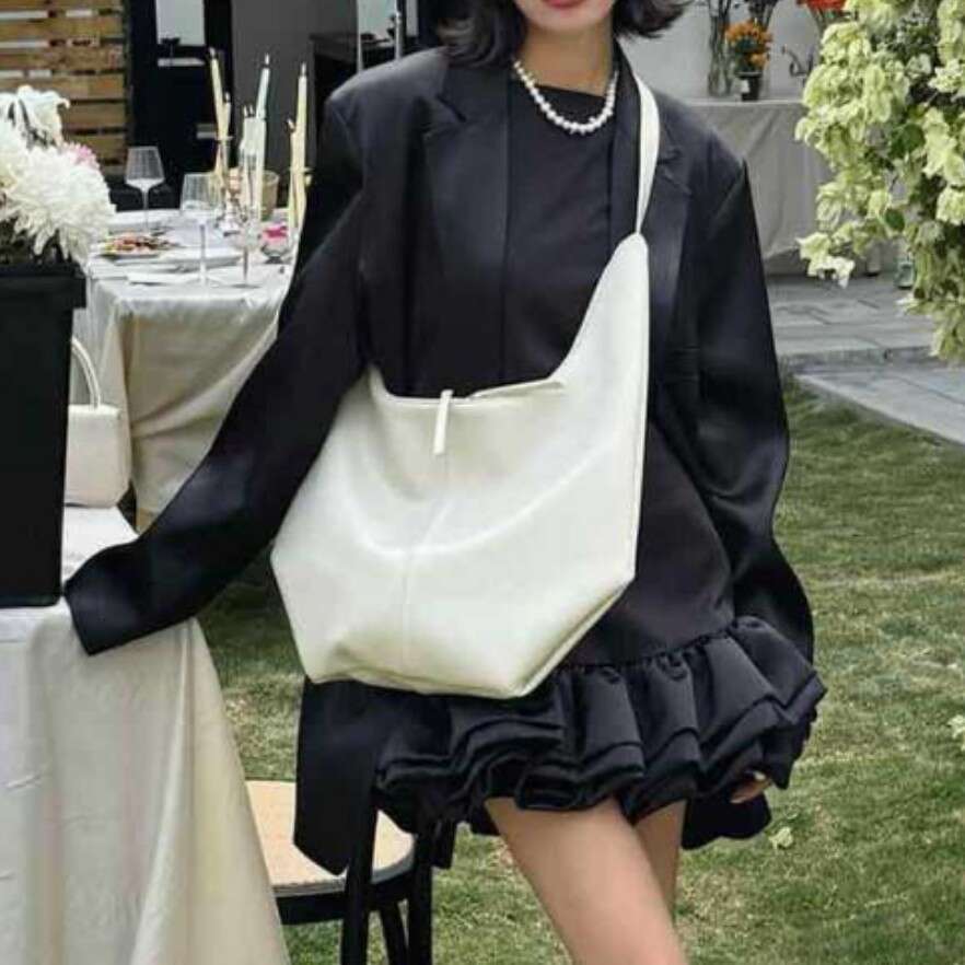 Mm Women's Bags Niche Design Women's New Versatile Leather Tote Large Capacity Commuter Underarm Single Shoulder Crossbody Bag