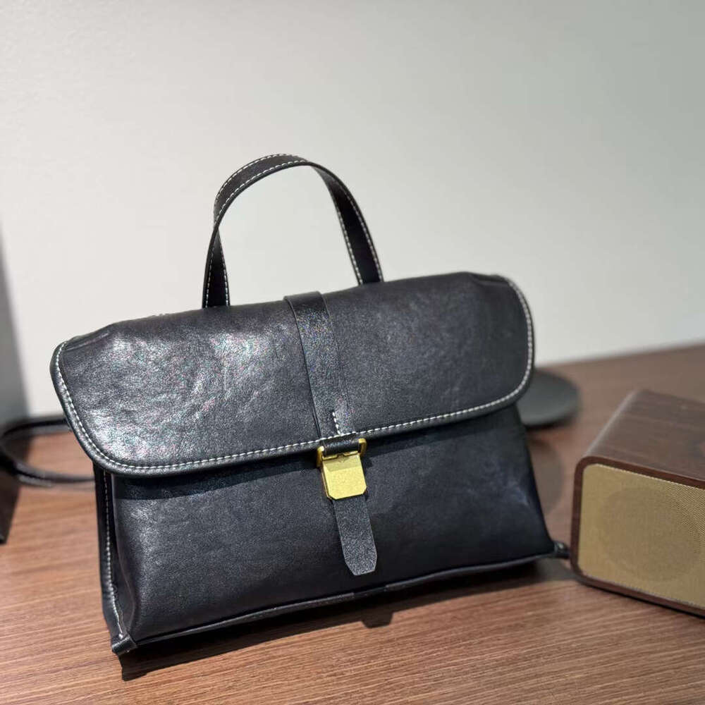 Mm Women's Bags Travel Made Of Vegetable Tanned Cowhide, Single Shoulder Crossbody Bag For Commuting, High-End Briefcase, Large Capacity Backpack