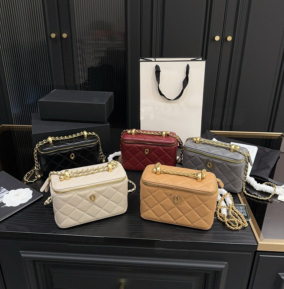 9A Designer Makeup Bag Crossbody Bag handbag Chain Bag Cosmetic Bags Pouch sheepskin Box Bag Women's handle Cases Shoulder totes 10 16 18cm Luxury Toiletry clucth