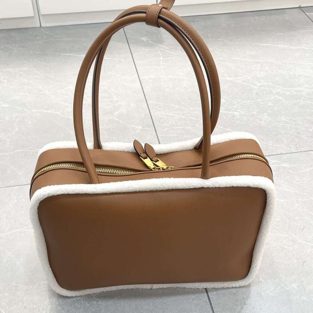 Mm Women's Bags Internet Celebrity's Casual Versatile Cowhide And Wool Shoulder Under Arm Briefcase, Tote Bag, Cute For Women