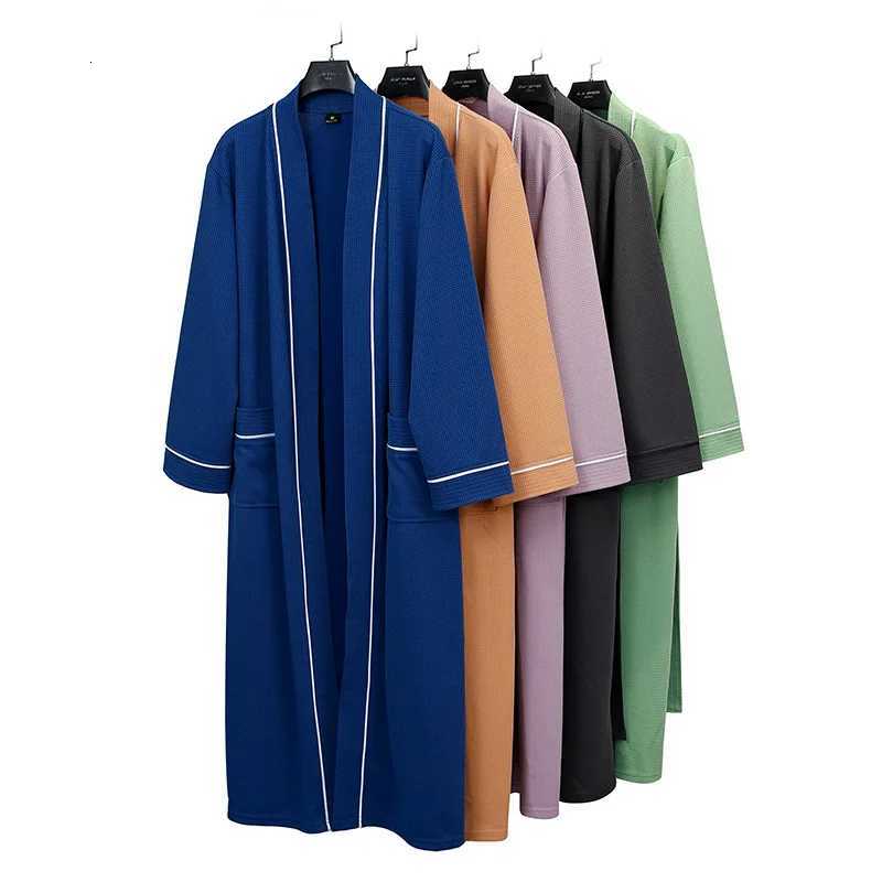 Plus Size Bathrobe for Women and Men Waffle Quick Drying All Season Thin Design Hotel Towel Beauty Salon Bath Robe Couples M-3XL C251115