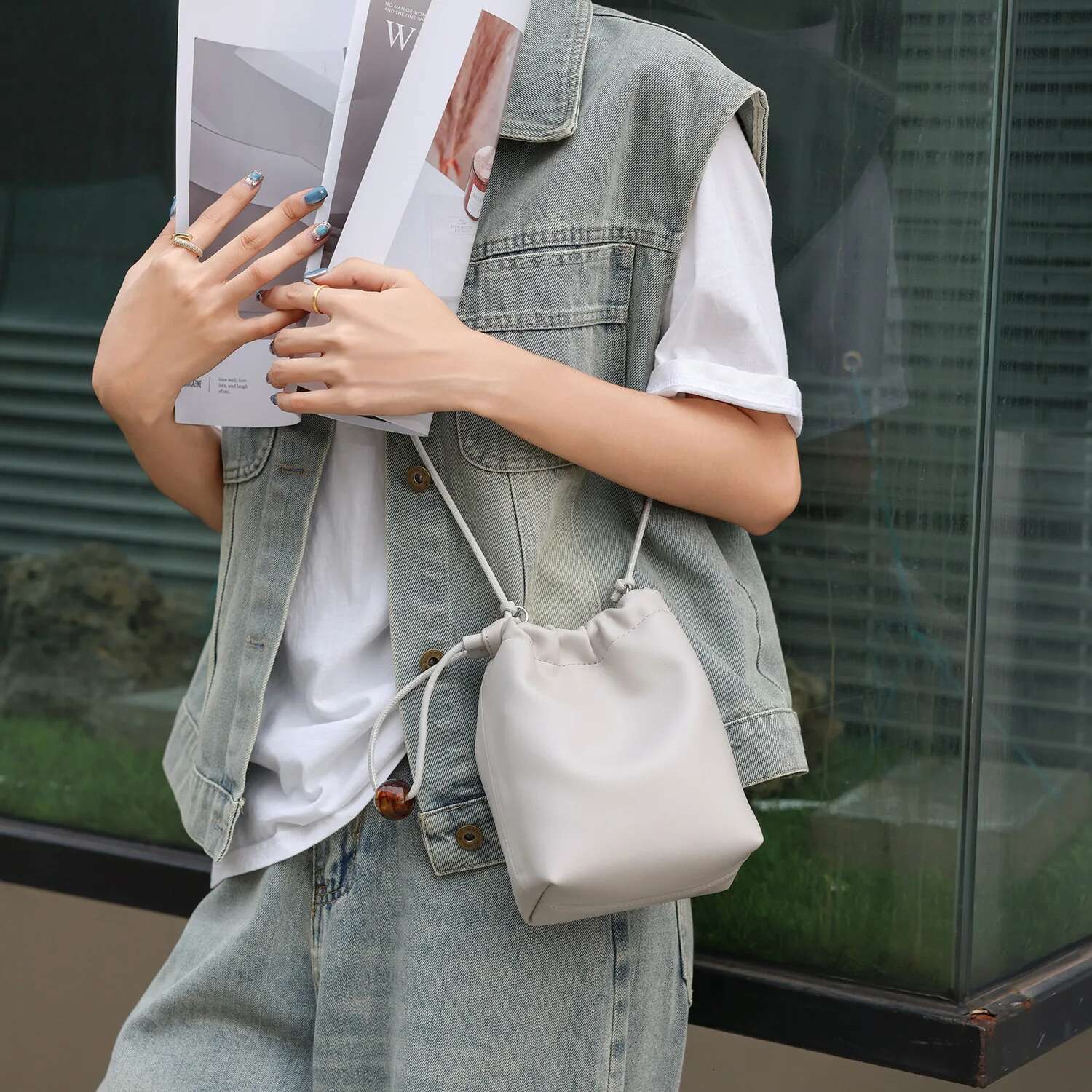 Ins Chic Gold Sier Mini Phone Purse Summer Nappa Cow Leather Women Crossbody Bag Small All-match String Close Pouch