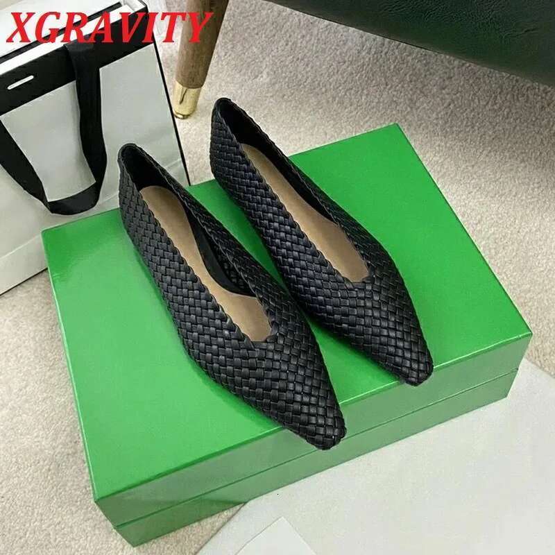 C350 New 2025 Spring Summer Knitted Flat Shoe Cow Leather Women Leisure Flats Comfortable Ladies Pointed Toe V Design Lady Shoes
