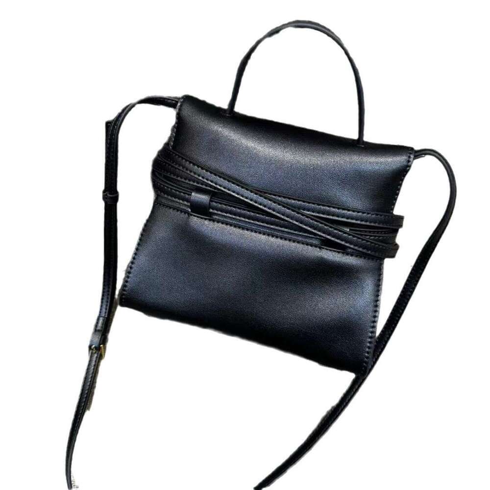 Mm Women's Bags Autumn/Winter New Celebrity Same Style Belt Strap One Shoulder Tote Leather Luxury Trendy Ins Women's Bag