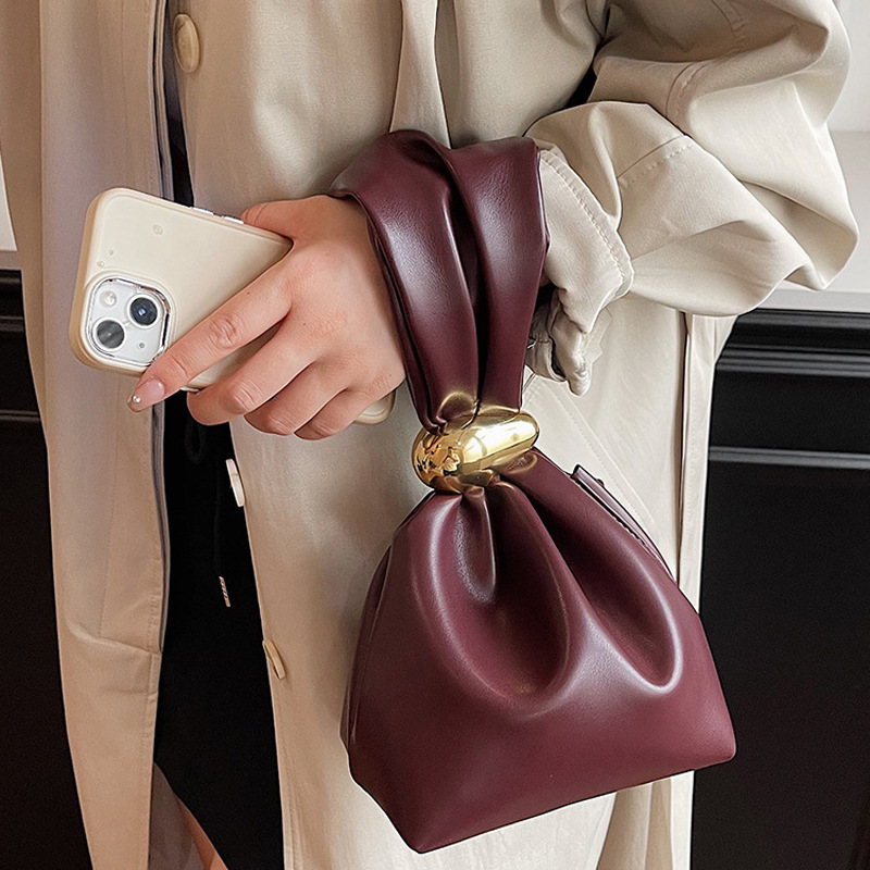 Chic Vintage Style Textured Pouch Mini Pleat Design Accessory