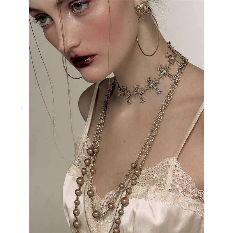 RORY collar collarbone chain Baroque style explosive flashing cross choker metal short neck strap