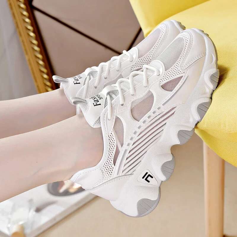 2025 Summer New Designer Fashion Women's Casual Sports Shoes Mesh Breathable Sports Running Comfortable Walking Shoes
