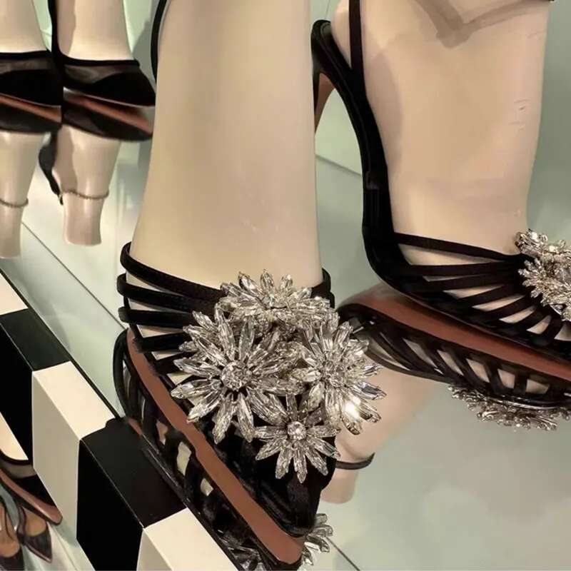 2025 Summer Pointy Head With Rhinester wer Roman Sandals Women's New Sexy Hollow-out Beautiful High Heels Shiny Pumps