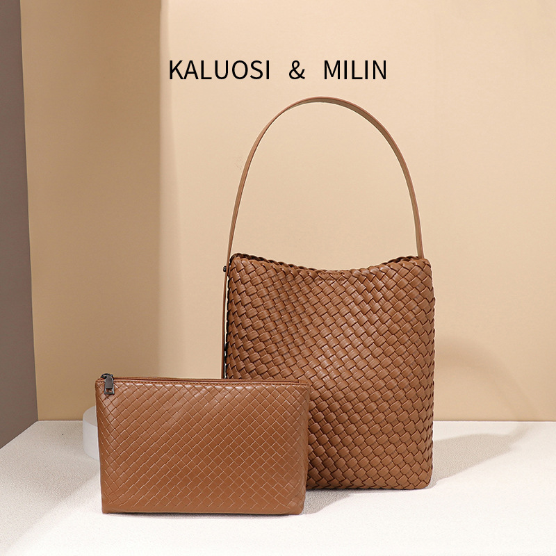 2025 New Braided Bucket Bag Women's Retro Fashion PU Leather Female Bag Designer Underarm Shoulder Handbag