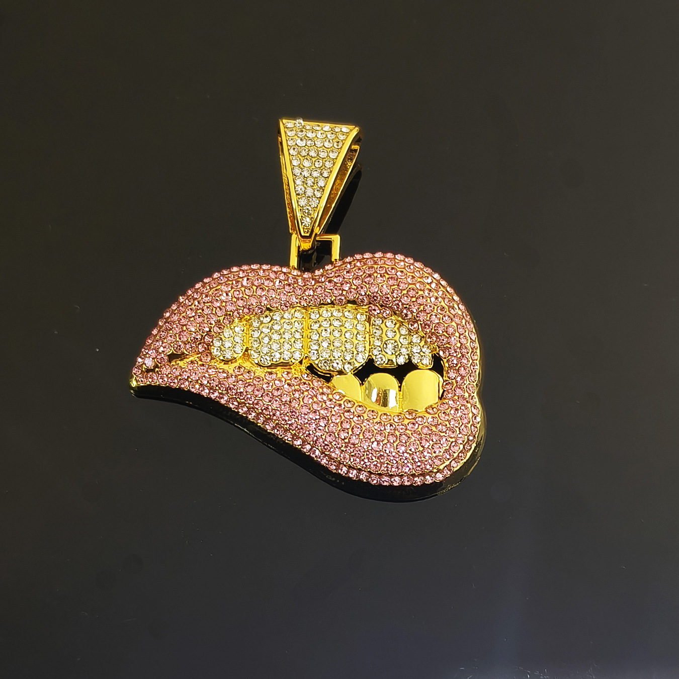 Iced Out Hip Hop Jewelry Necklace Bling Cubic Zirconia Lip Big Teeth Mouth Charms Chain Punk