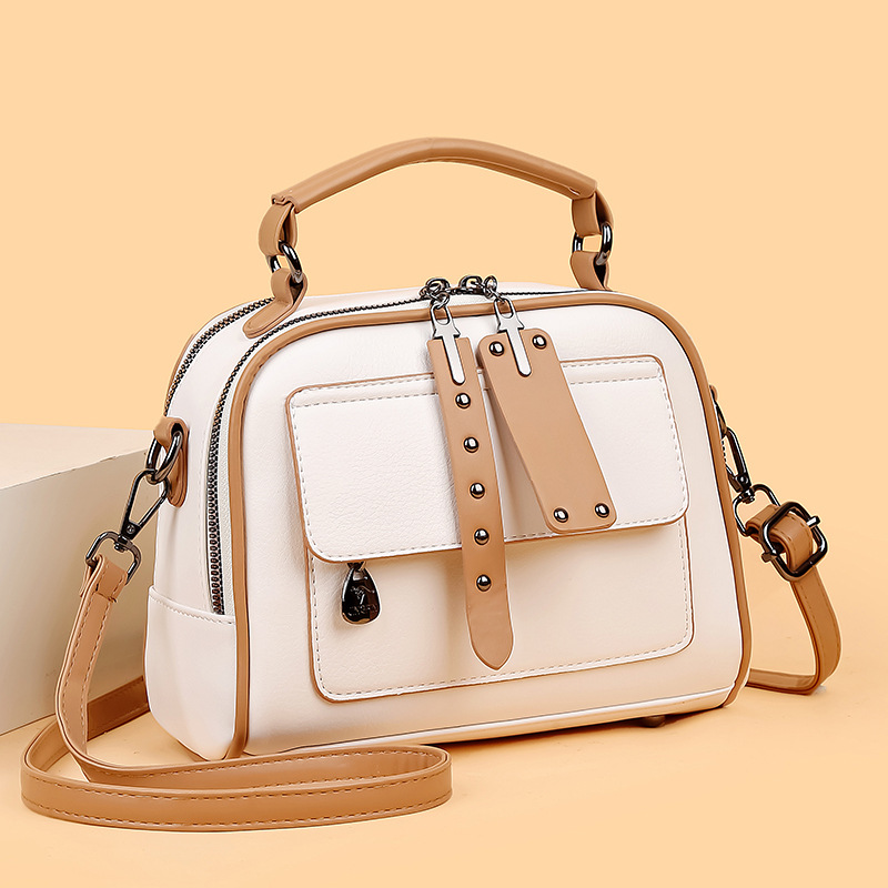 Trendy new shoulder messenger bag fashion bag versatile small square bag handbag