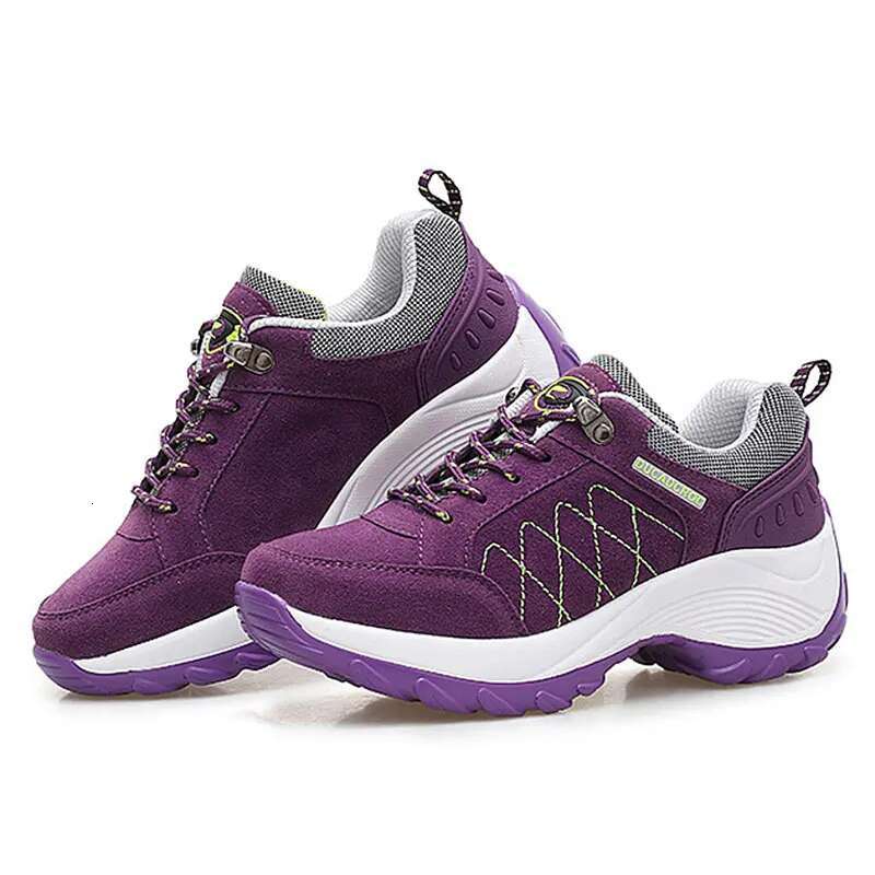 2025 new women's sports height increasing casual running designer fashionable anti slip comfortable hiking shoes