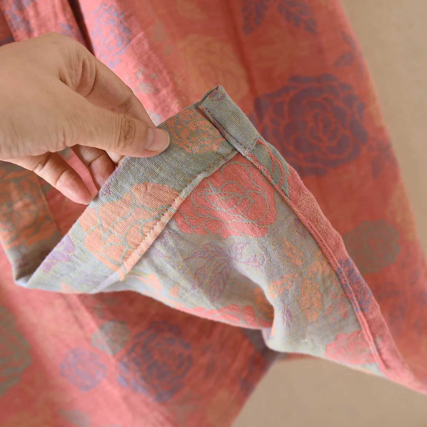 Cotton Yarn Dyed Nightgown Robes for Women Spring and Autumn Thin Vintage Jacquard Sleepwear Yukata Kimono Bath Robe C251115