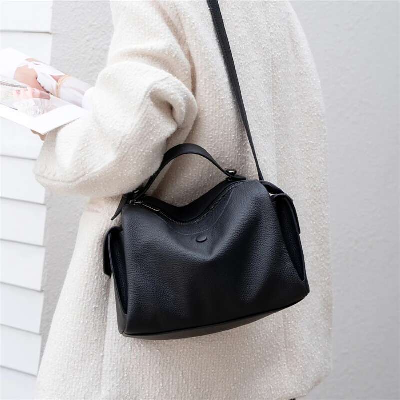 Toptrends Cowhide Genuine Leather Handbags For Women 2025 Designer Top Handle Soft Pillow Ladies Shoulder Crossbody Bags