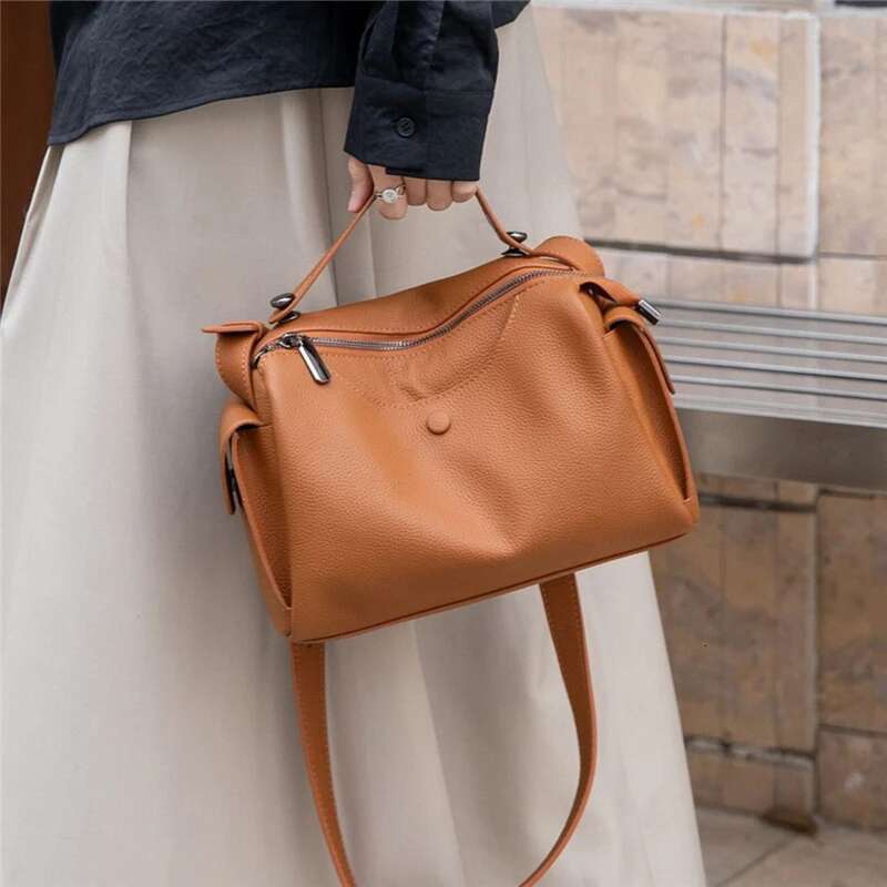 Toptrends Cowhide Genuine Leather Handbags For Women 2025 Designer Top Handle Soft Pillow Ladies Shoulder Crossbody Bags