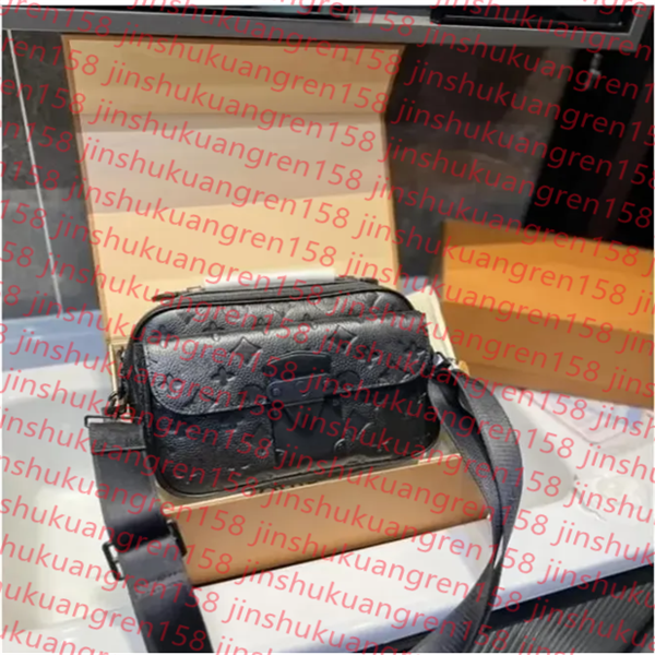 Men's Crossbody briefcase Evening Bags DISTRICT PM Postman bag Designers bags Men purses Classic Style Fashion bag messenger bagss sacoche pouch woMen's wallet