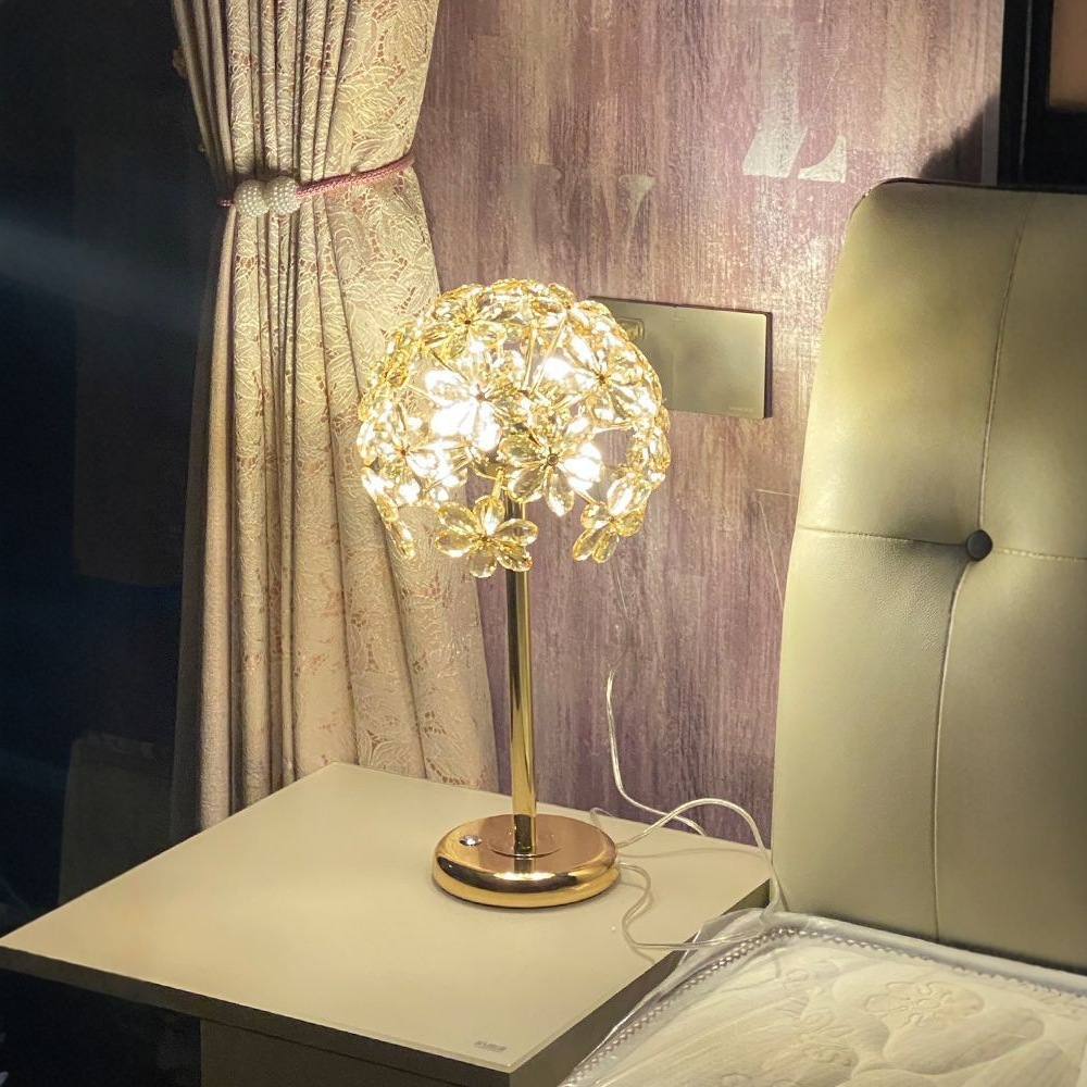 Sunflower Crystal Table Lamp Modern Bedroom Bedlight Living Room Study Creative Decoration Dandelion Crystal Desk Light