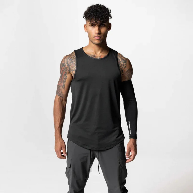 Mens summer quick drying mesh breathable casual vest mens gym fitness clothing sleeveless sportswear running underwear 250407