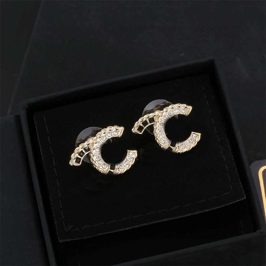 Luxury Designer C Earring Stud hoop Earing Women Fashion Jewelry Letter CCity Pearl Gold Earrings cjeweler Woman C Gift orecchini xzcew4