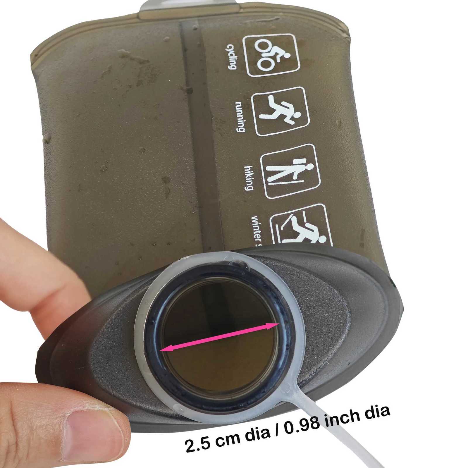 AXEN Black Gray 500ML 250ML 150ML Folding Water Bottle Collapsible Soft Flask TPU For Cycling Running Camping TravellingW251114