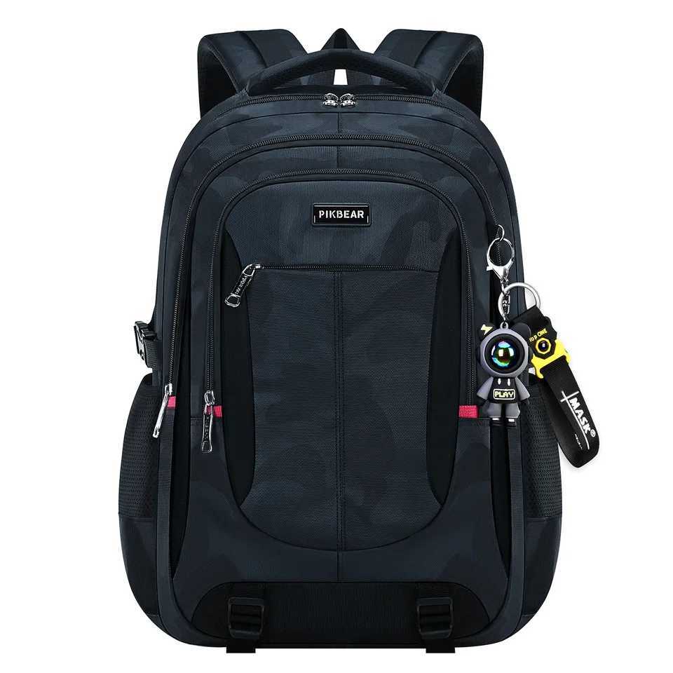 Astronaut pendant Orthopedic Men Laptops Backpack Teenages Camouflage Schoolbag Primary Waterproof Backpacks student School BagsW251114