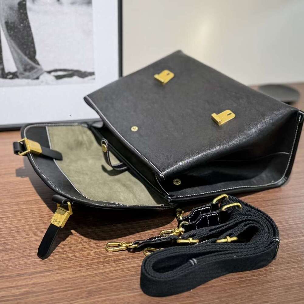 Mm Women's Bags Travel Made Of Vegetable Tanned Cowhide, Single Shoulder Crossbody Bag For Commuting, High-End Briefcase, Large Capacity Backpack