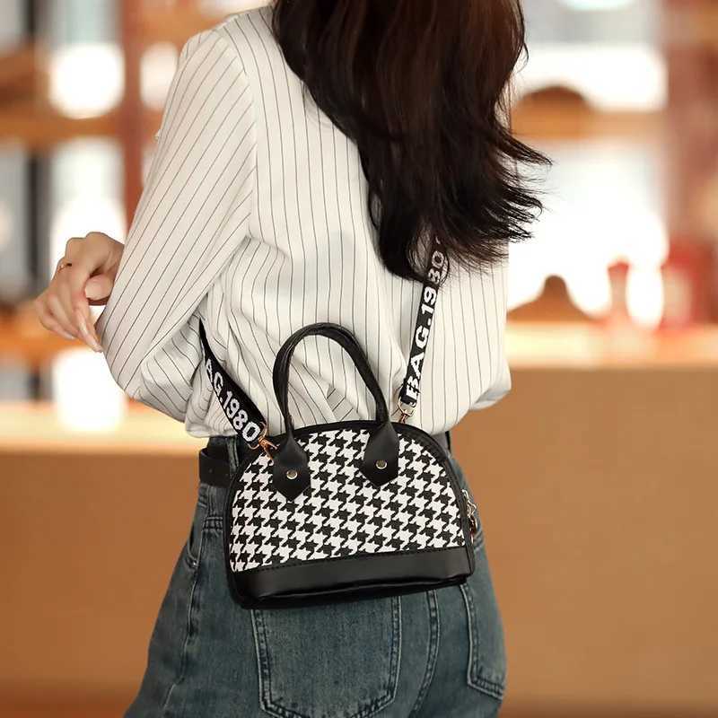 Bag Female 2024 New Single Shoulder Crossbody Shell Bag Thousand Bird Grid Fashion Simple Mini Womens BagW251115