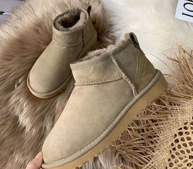 hot Free shipping Boots cotton padded shoes Winter Warm Step Shoes Cold Days Short snow boots with plush insulation shoes