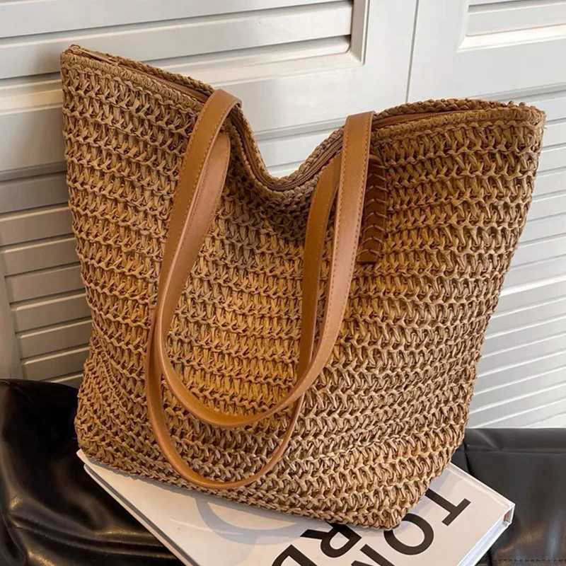 Womens large capacity shoulder bag summer grass basket womens handbag fashionable luxury designer beach bag Bali shopping bag W250415