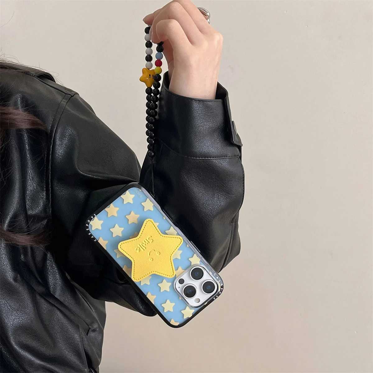 Cute new yellow five-pointed star bracket lanyard Phone Case For iPhone 16 15 14 13 Pro Max fundas iphone 15 case Protective J251202