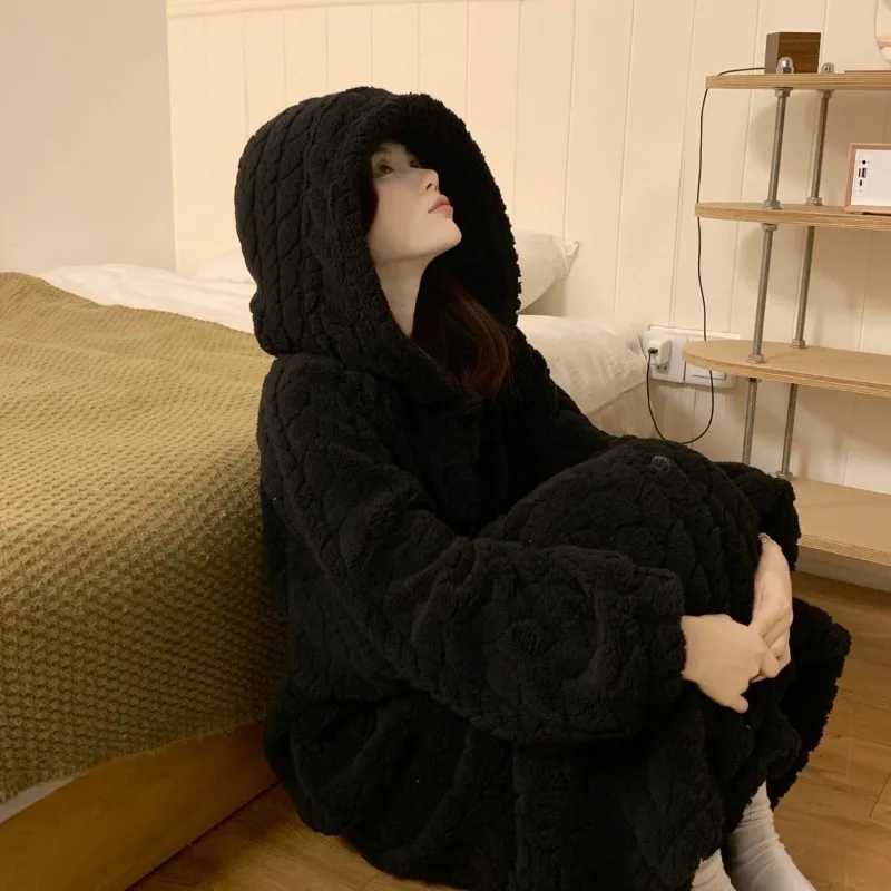 Black Robe for Women Sleepwear Winter Nightdress Night Wears Warm Fleece Pajama One Piece Nightgown Hooded Sleeping Homewear C251115