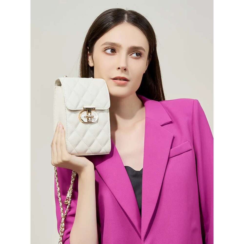 Designer Bag 2024 New Genuine Leather Mini Mobile Phone Women's Summer Commuting Crossbody Small High-End Chain Bag Trend