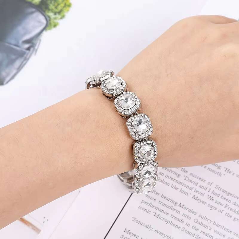 DHcollection Renqing Hot Sell Sier Gold Metal Hip Hop Alloy With Glass 12mm square Cuban Chain Bracelet for Women Men