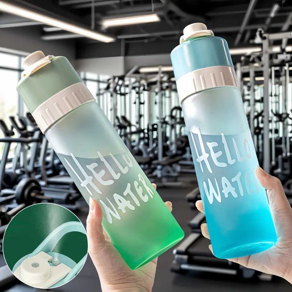 650ml Large Capacity Spray Water Bottle Outdoor Sport Fitness Water Cup Protable Spray Bottle BPA Free Drinkware Travel BottlesW251114