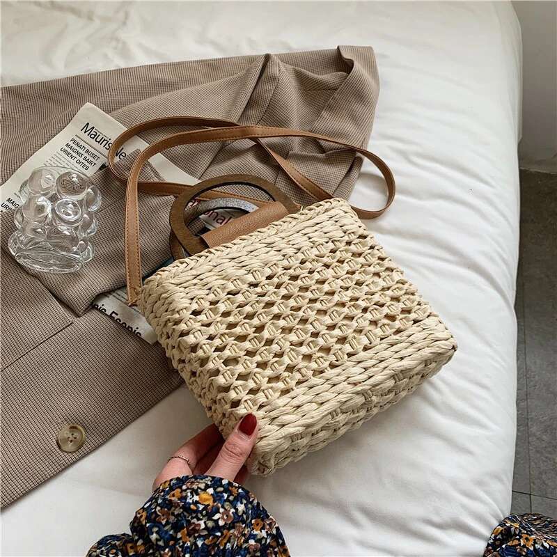 Hand-Held Wooden Handle Woven Bag Summer Cool New Light Brand Fashion Beach Leisure Travel Crossbody Handbag Shoulderbag