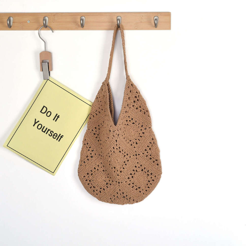 Handmade Beach Bag Handmade Crochet Cotton Thread Grandmother Grid Hollow Flower Women's Laizhou Grass Woven Beach Shoulder Bag Kq2