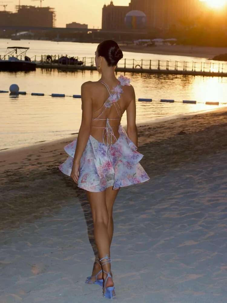 Elegant 3D Wer Splicing Lace Up Women Sg Dress Fashion Backless Sleeveless Print Fold Hem Mini Dresses Lady New Beach Robe