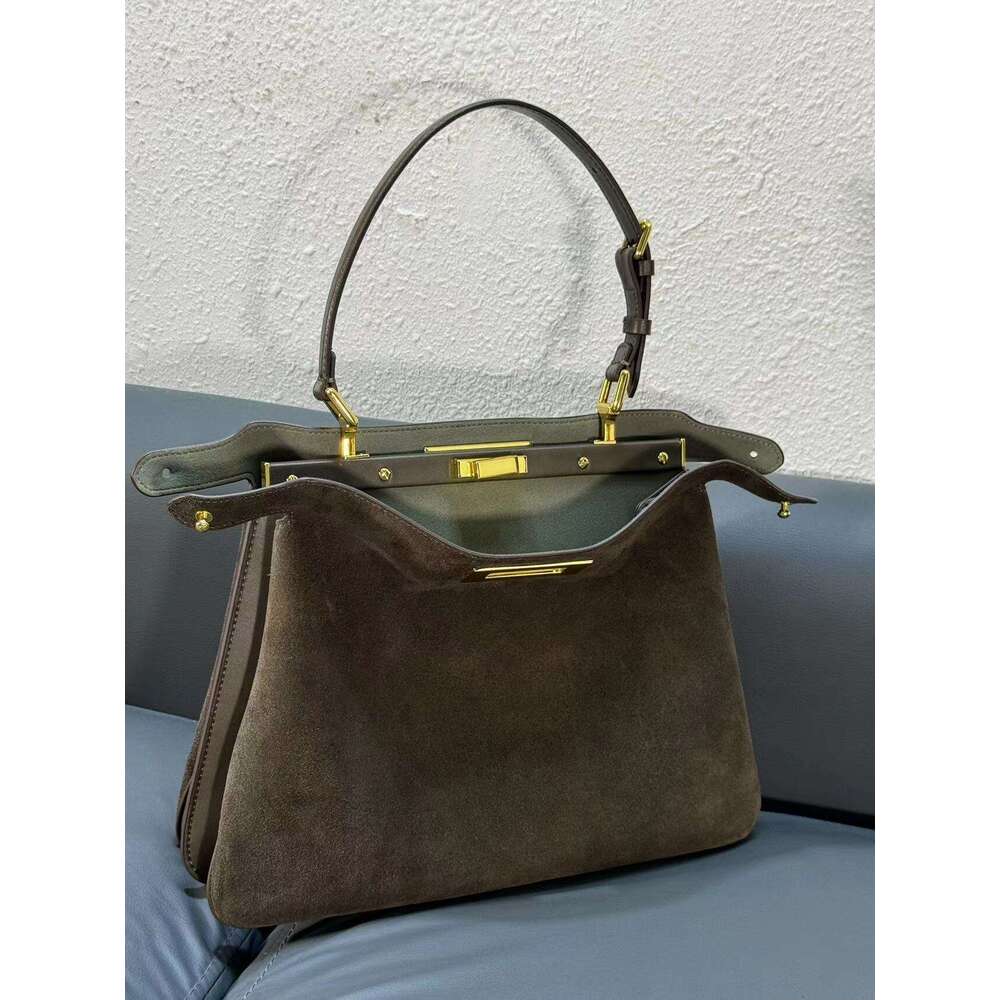 Mm Women's Bags 24 Autumn/Winter New Frosted Cowhide Handbag, High-End Fashion Tote Single Shoulder Armpit Bag, Women's Bag