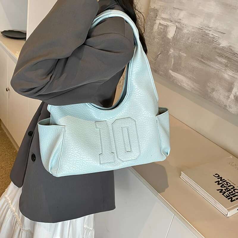 Designer Bag Fashion Design Women Casual Handbags Y2k Aesthetic All Match Ins Shoulder Bags Korean Vintage Simple Underarm Bag Trendy