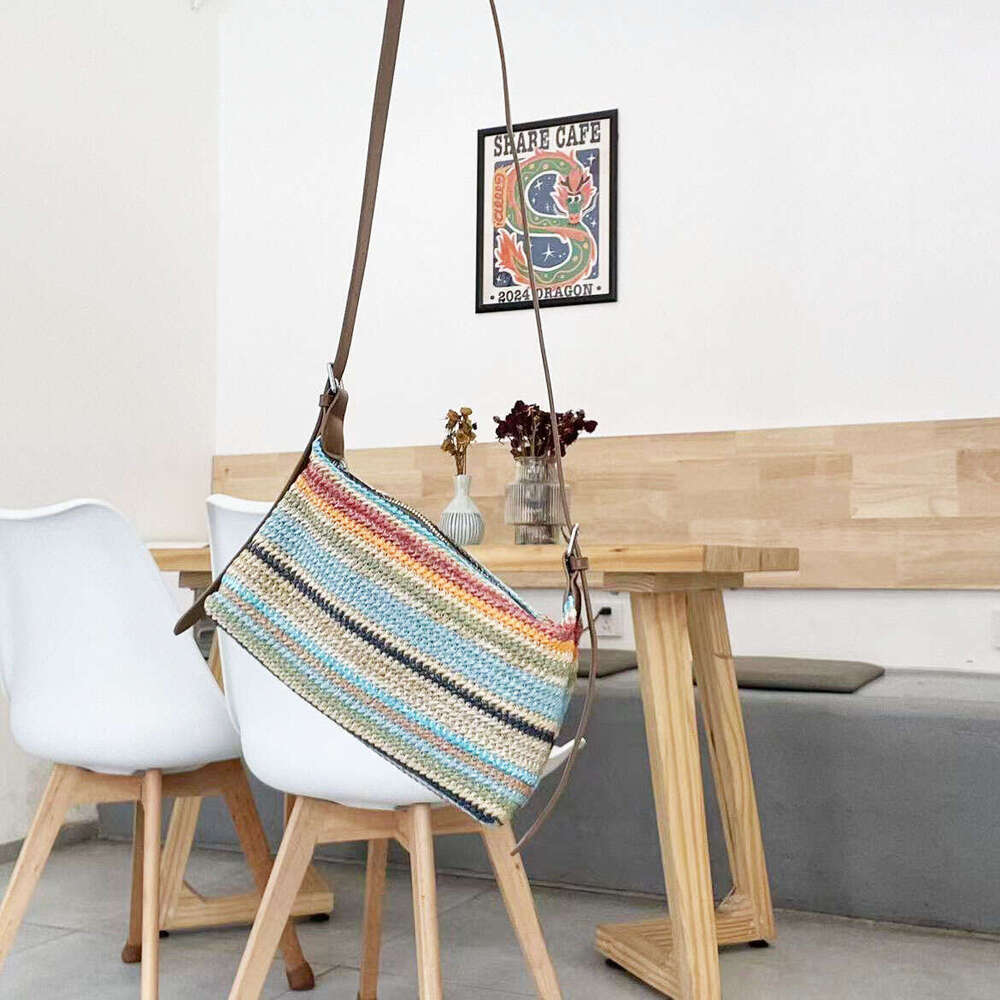 Handmade Beach Bag Summer Leisure Large Capacity Rainbow Woven 2024 New Fashionable Commuting Tote Trend Simple Shoulder Bag Kq2