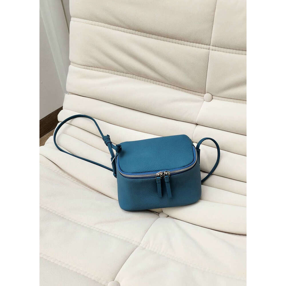 Mm Women's Bags Niche Minimalist Design Fresh Leather Women's Casual Versatile Shoulder Crossbody Small Mobile Phone Bag For Women