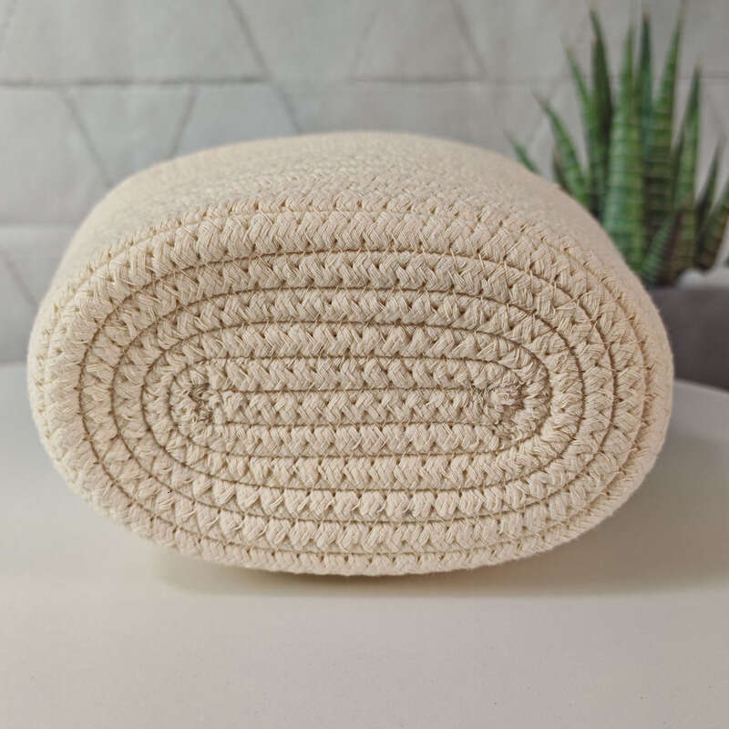 Handbag, cotton thread, casual woven beach vacation straw bag, fashionable and casual, solid color, trendy outfit