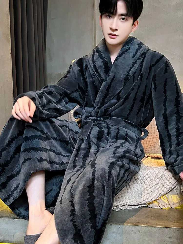 Zebra Stripes Robe for Men Sleepwear Belt Bathrobe Winter Night Wears Warm Fleece Pajama One Piece Nightgown Homewear 2024 New C251115