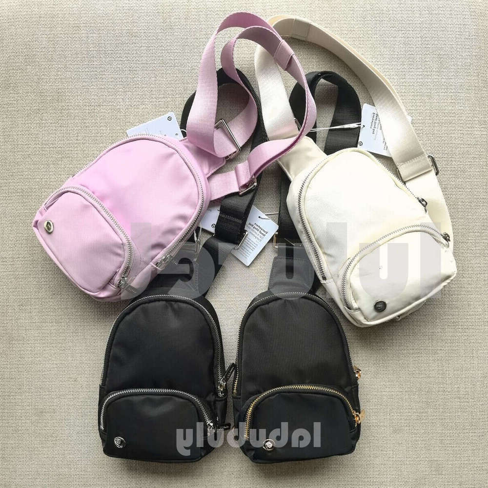 HOT New style 5A High Quality luluity lemoner Keychain Belt Purse With Zippers Wrist Guard Wallet Portable Luluity Lemoner Bags luluity lemoner set men